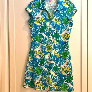 Lilly Pulitzer size medium semi open back dress